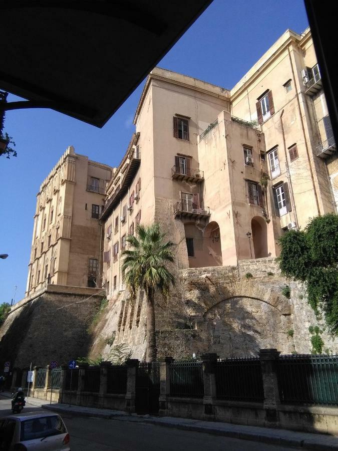 شقة Hello Cathedral House باليرمو المظهر الخارجي الصورة
